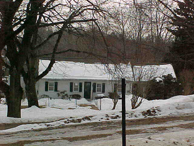 Building photograph for 114+128 SELLECK HILL ROAD